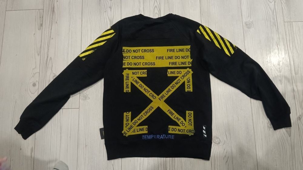Кофта off-white состояние 5/5