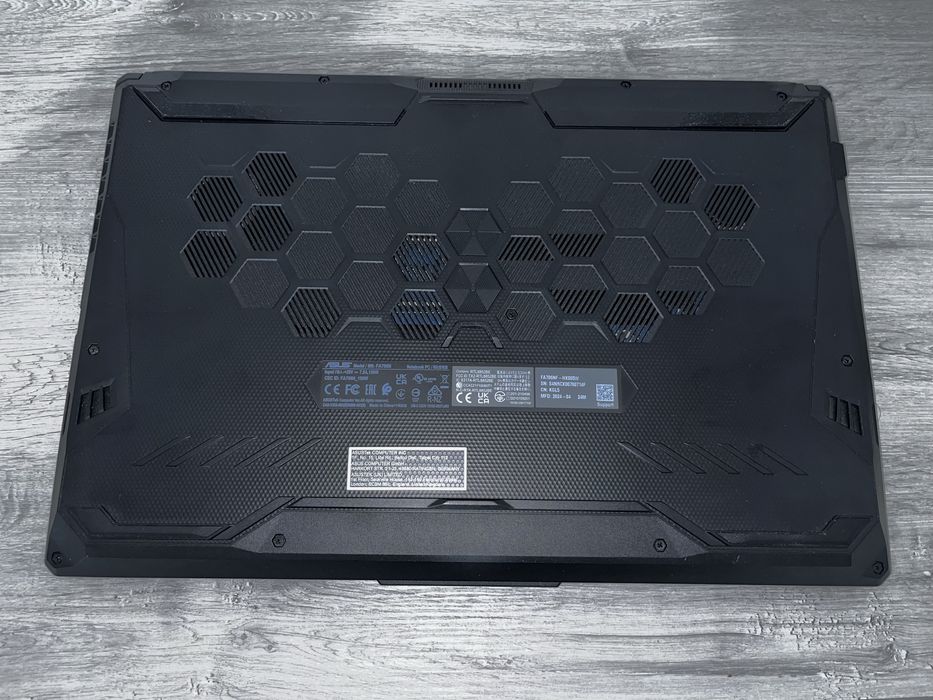 Laptop Gamingowy ASUS TUF GAMING A17