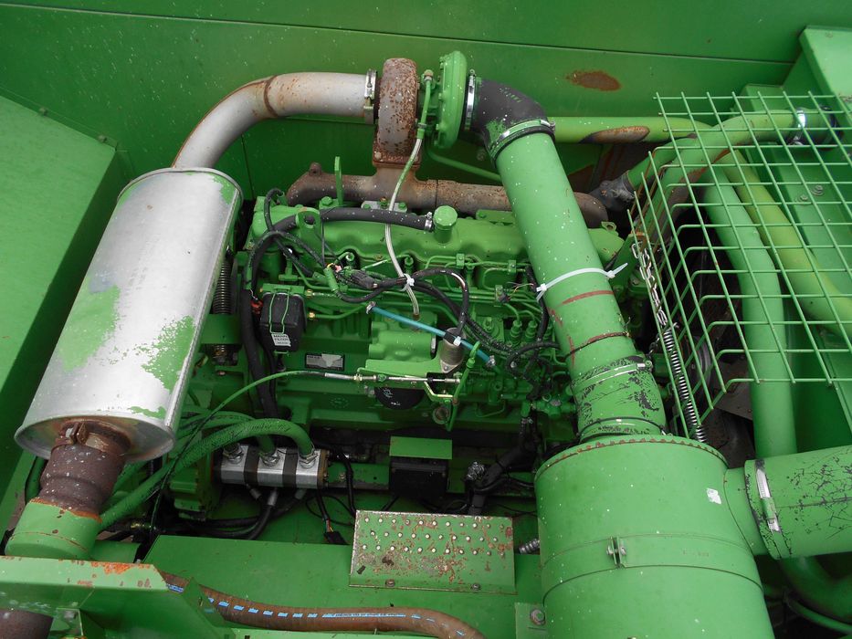 Kombajn John Deere 2258 Hillmaster 4x4 rok prod. 1999