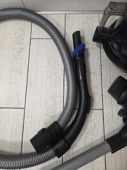 Колбовий пилосос philips FC9331