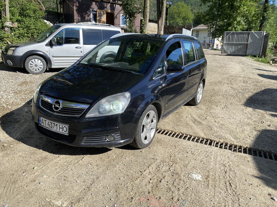Opel Zafira B 2006