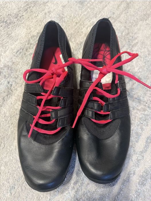 кроссовки беговые Nike