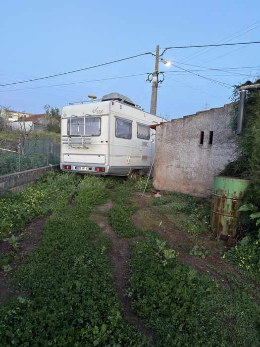 Moradia para recuperar com 650m2 de terreno
