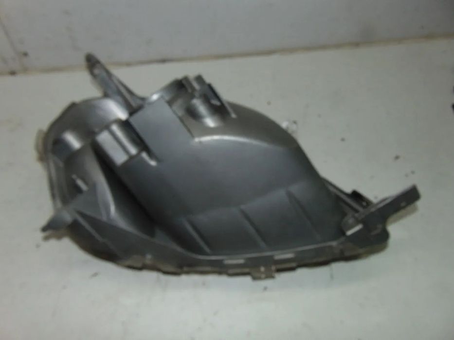 Toyota Yaris farol