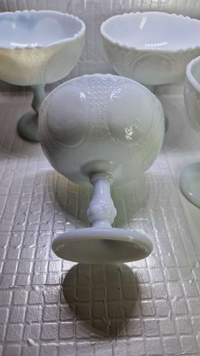 4 Pucharki/ Cukiernice HUTA SZKŁA ZĄBKOWICE