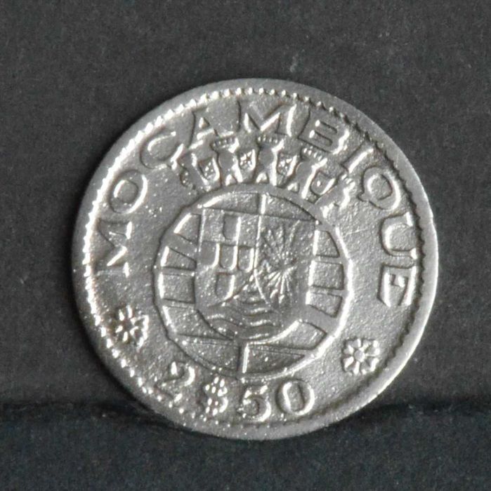 Moçambique 2,5 escudos 1953 - olx X10421