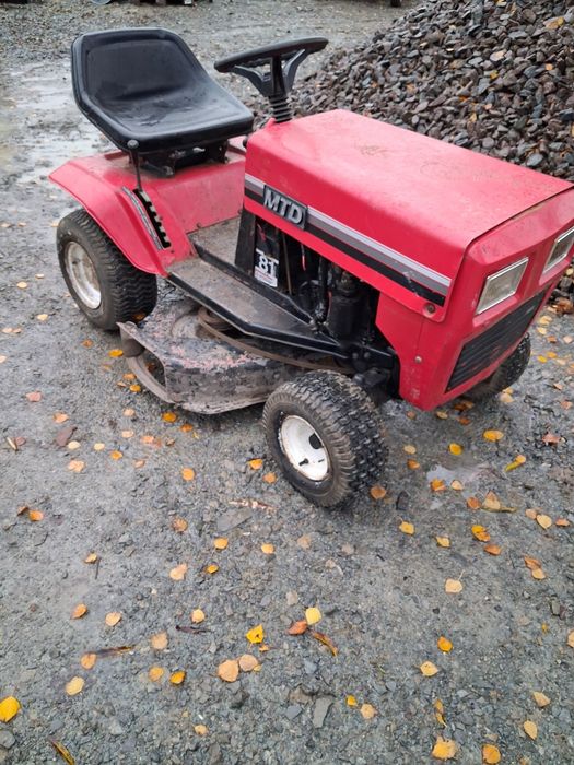 Kosiarka traktorek mtd b&s