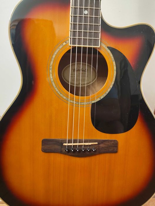 Guitarra eletro-acústica Michell