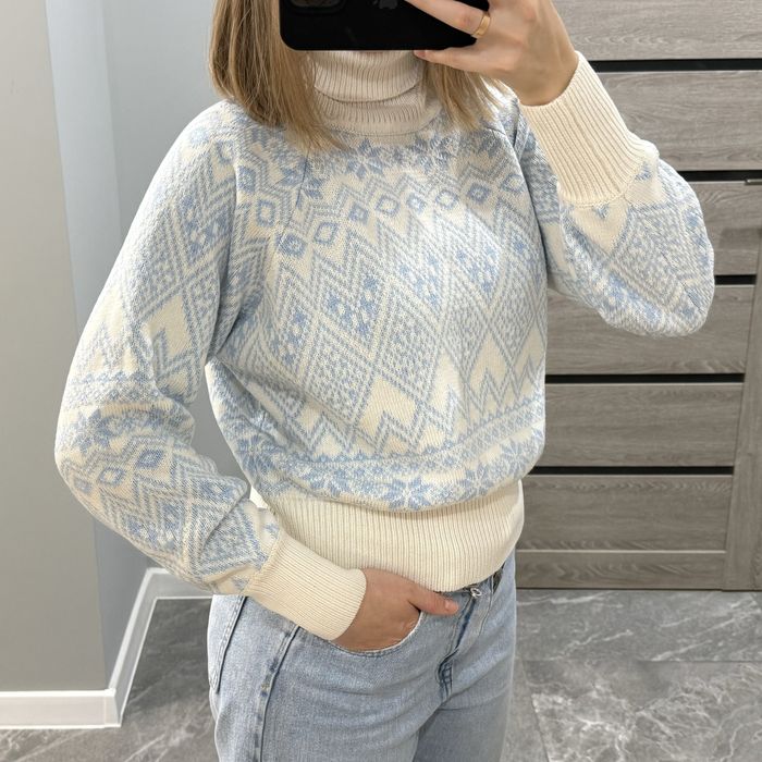 Жіночий в’язаний зимовий светр від бренду House, розмір XS