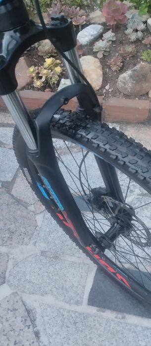 Bicicleta roda 29 excelente estado