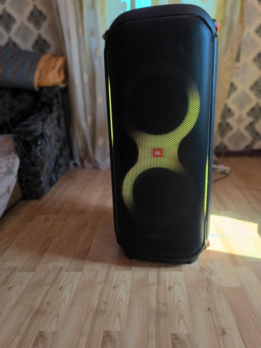 JBL PartyBox 710