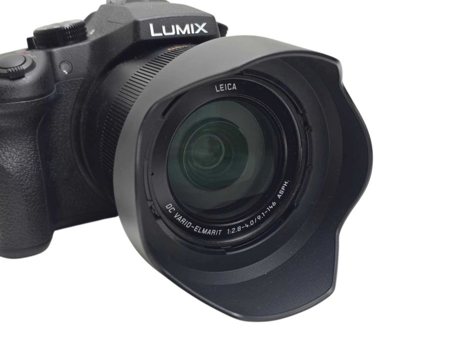 Aparat cyfrowy Panasonic Lumix DMC-FZ1000 - zestaw - torba