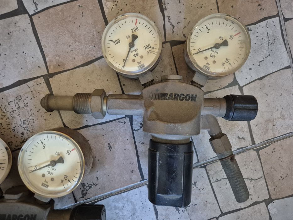 2 Manometros de oxigenio