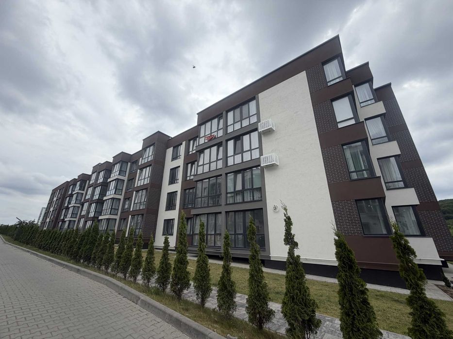 Продаж 1 кімнатної видової квартири в ЖК Royal Hill в с. Лисиничі по вул. Золота 2