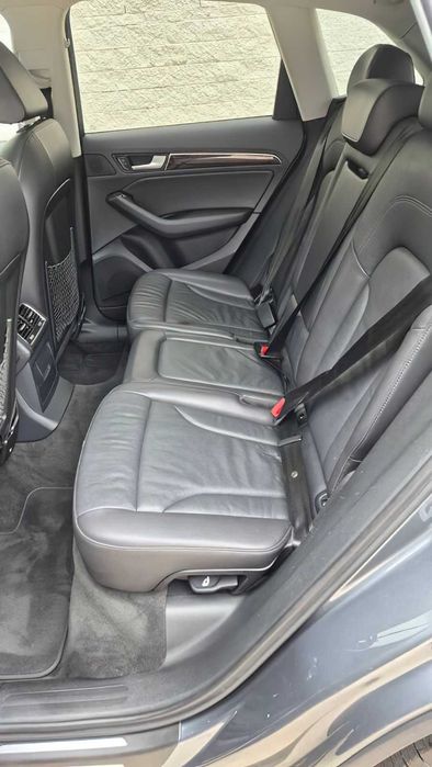 Audi Q5 quattro Premium Plus      2014