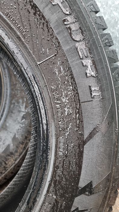 215/70/16 резина зимняя