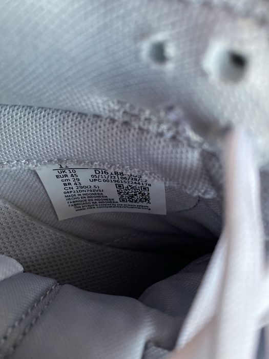 Dunk Low Retro White Grey