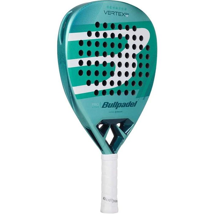 Набір для для паделу, ракетка Bullpadel Vertex 04W 2026, рюкзак, м'ячі