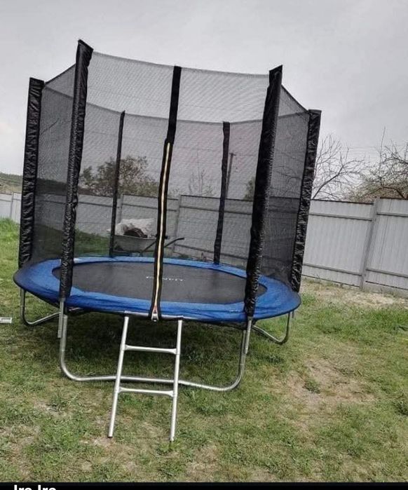 Батут для дітей та дорослих