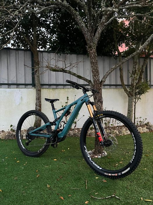 Specialized turbo levo Sl btt enduro trail downhill