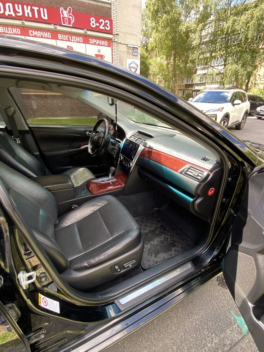 Toyota Camry 2013 Рік Офіційна!