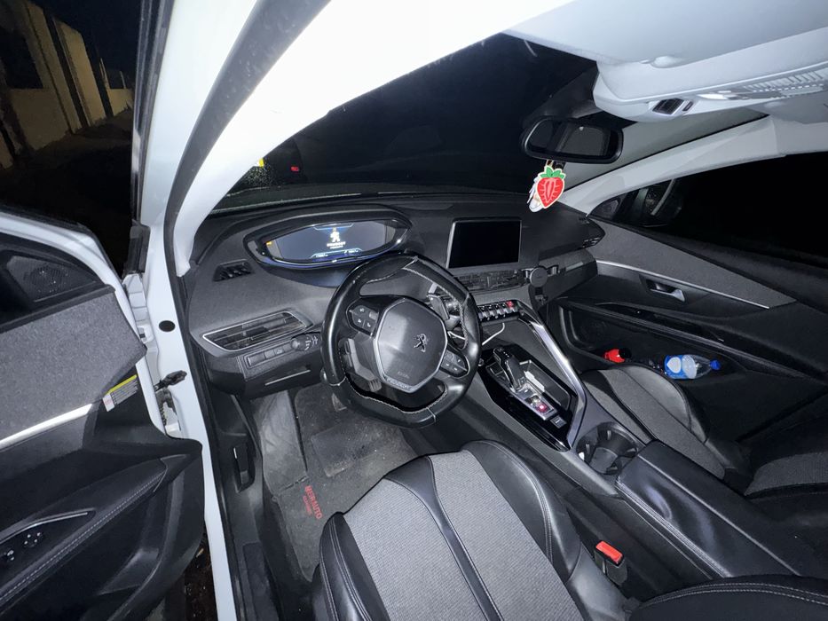 Peugeot 5008 1.6 allure 120cv 7 lugares automatica