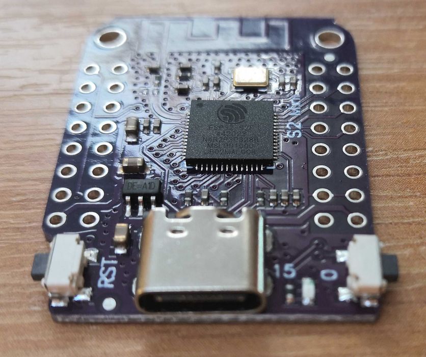 Esp32 S2 mini 4MB Flash 2MB PSRAM Arduino MicroPython
