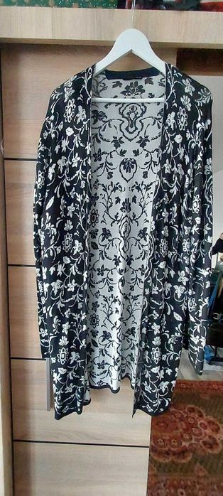 Swetr kardigan długi