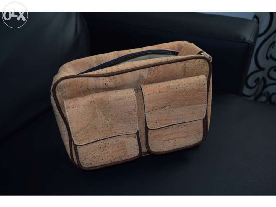 Mala de cortiça nova