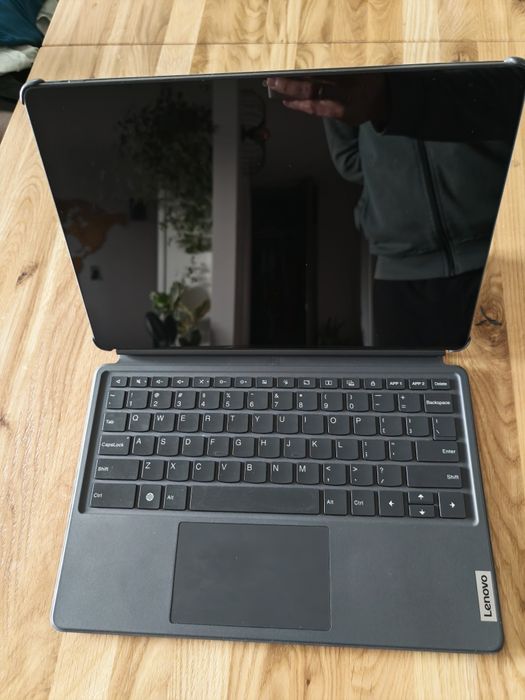 Lenovo Tab P12 8/128 plus klawiatura Lenovo plus etui