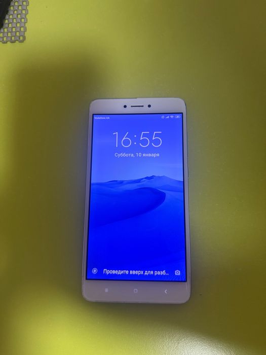 Продам 2 телефона