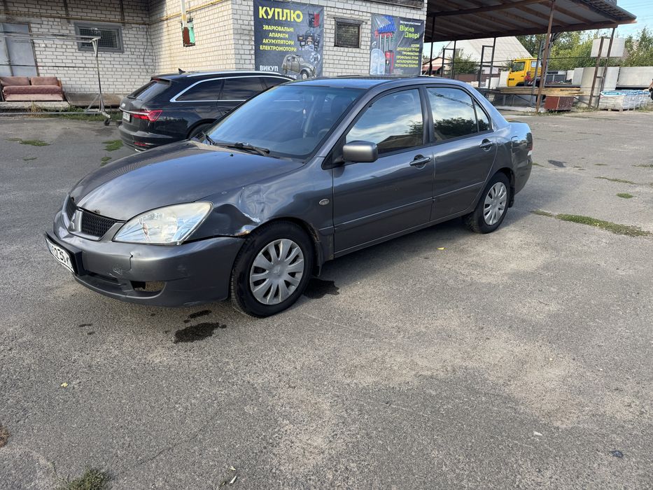 Mitsubishi Lanser