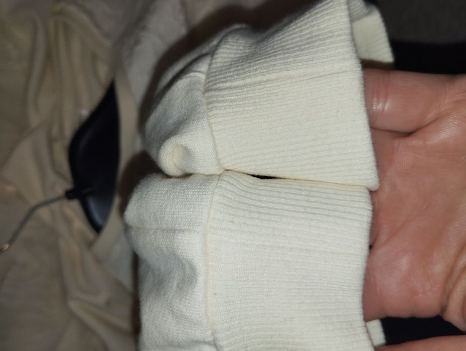 Дуже миле плаття 128  George.