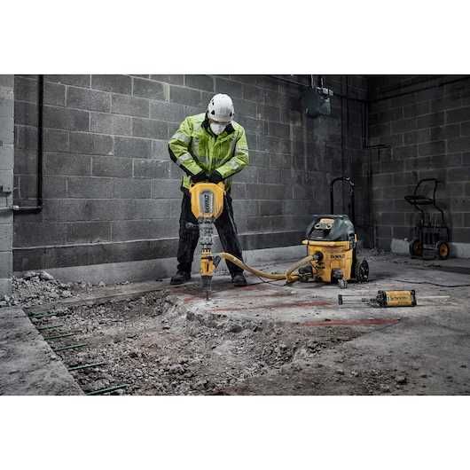 Młot wyburzeniowy DeWalt D25911K SDS-max 1700W 27J