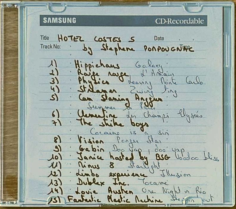Hotel Costes étage 5 - by Stephane Pompougnac - CD