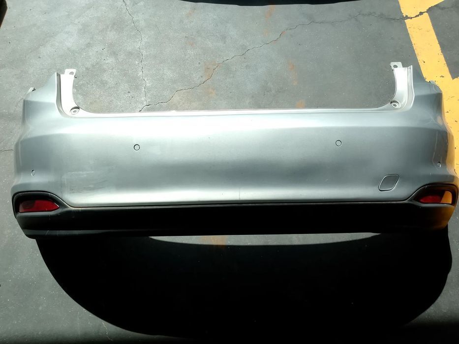 PARA CHOQUES TRAS FIAT TIPO HATCHBACK 16-/ 735626585