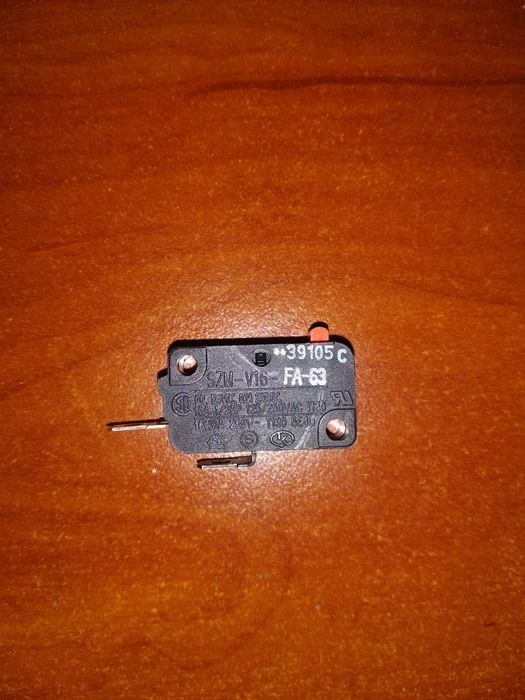 Микропереключатель микроволновки