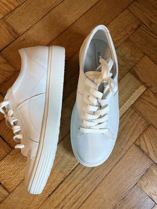 ECCO Soft classic white 37