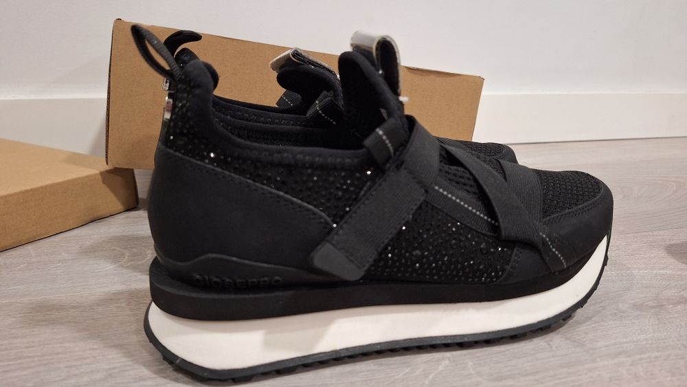 Ténis Gioseppo Novos