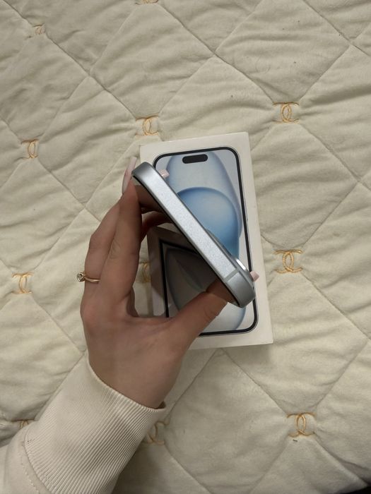 iPhone 15 Blue 128gb