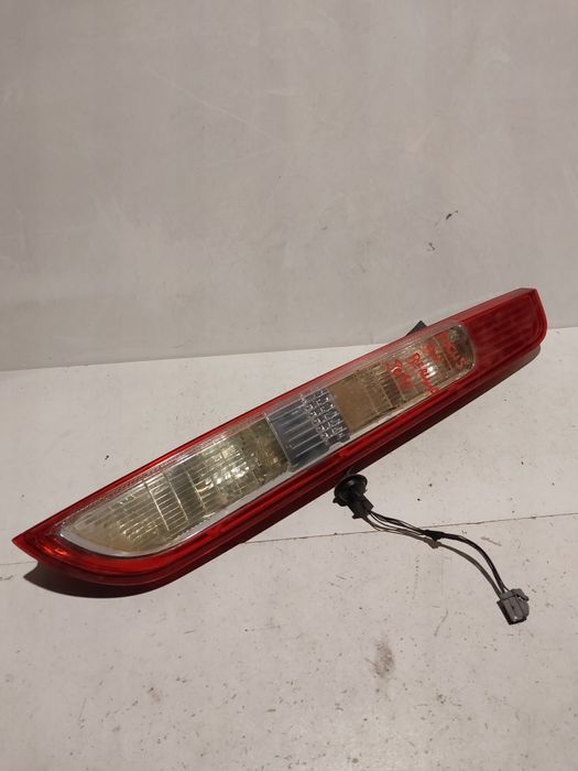 Prawa tylna lampa prawy tył ford focus mk2 lift HB hatchback LED