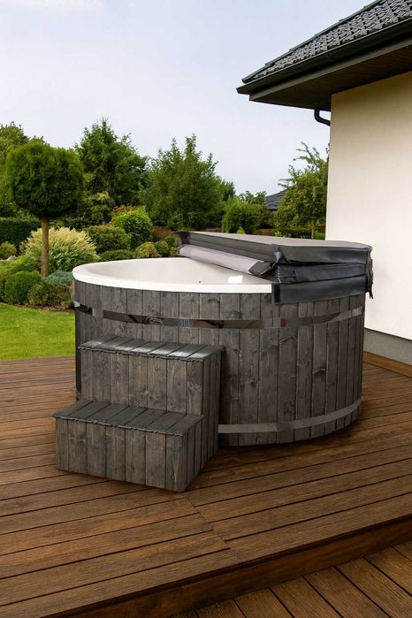 Balia ogrodowa Livonia 200 cm z grzałką 6 kW i systemem powietrznym