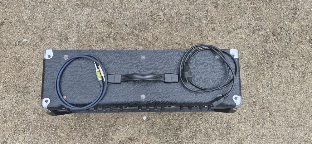 Behringer V-Tone GMX120H (Cabeço 120W)