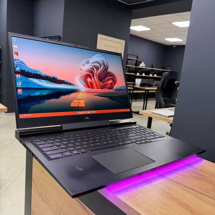 Ігровий Dell Inspiron G7 - 17.3" 300 Гц/i7 10750H RTX 2070 8 GB/16 GB