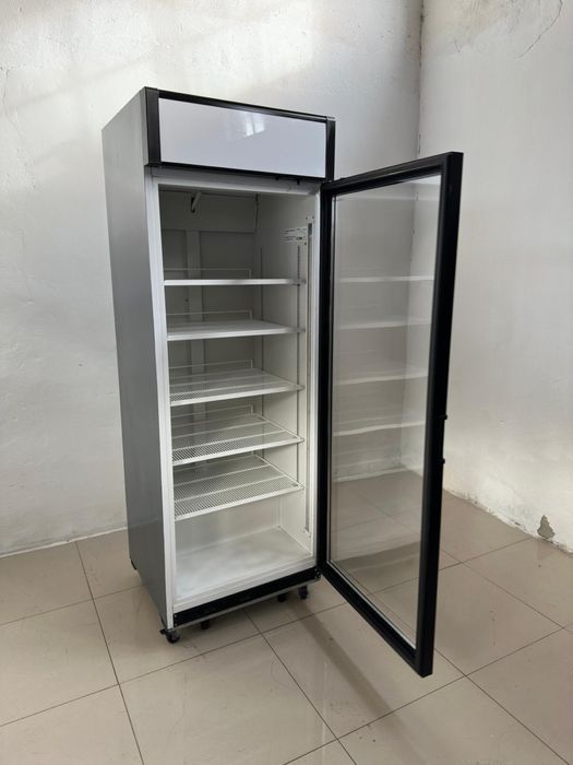 Chłodziarka witryna Metalfrio  COLL 700 l z 75 cm  na blachy GN Kosze