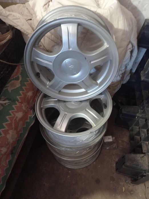 Продам литі диски автомобільні