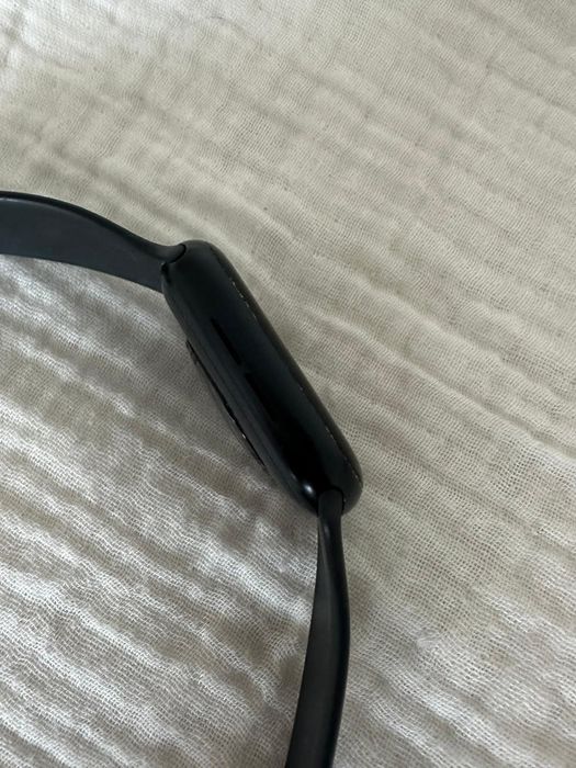 Apple Watch SE 2 generacji 44mm