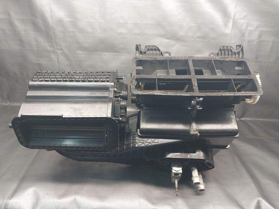 KOMPLETNA Nagrzewnica INSIGNIA A 2009 rok 2.0 CDTI Europejska