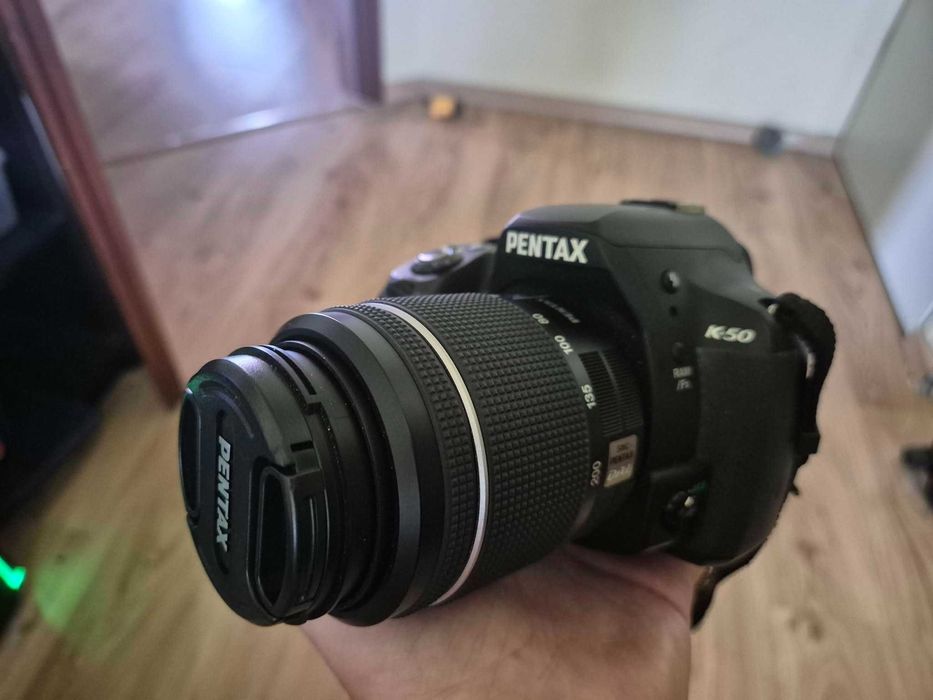pentax K50 jak nowy 2 obiektywy dodatkowy akumulator, pokrowiec