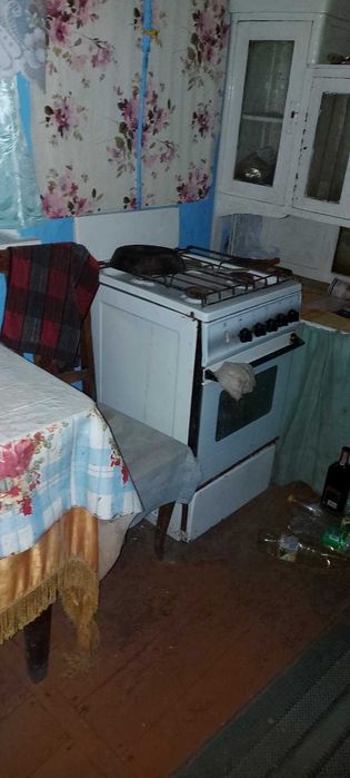 Продаж будинку разом із земельною ділянкою